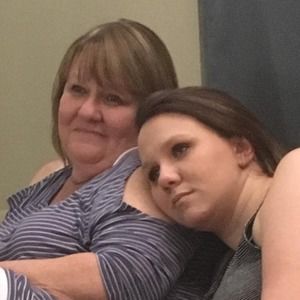 Meet your Posher, Leslie